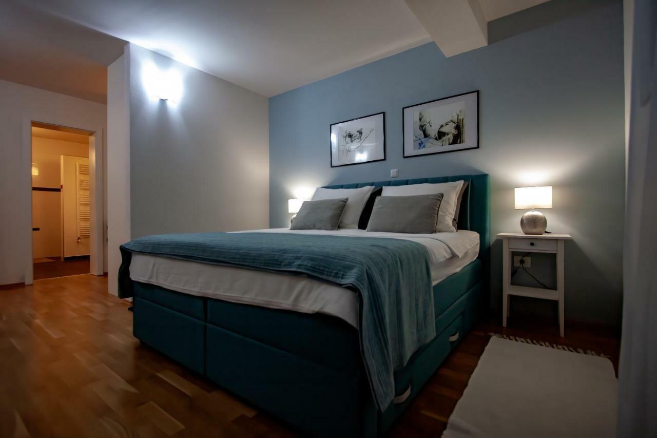 Apartman Nebo Pula Exterior photo