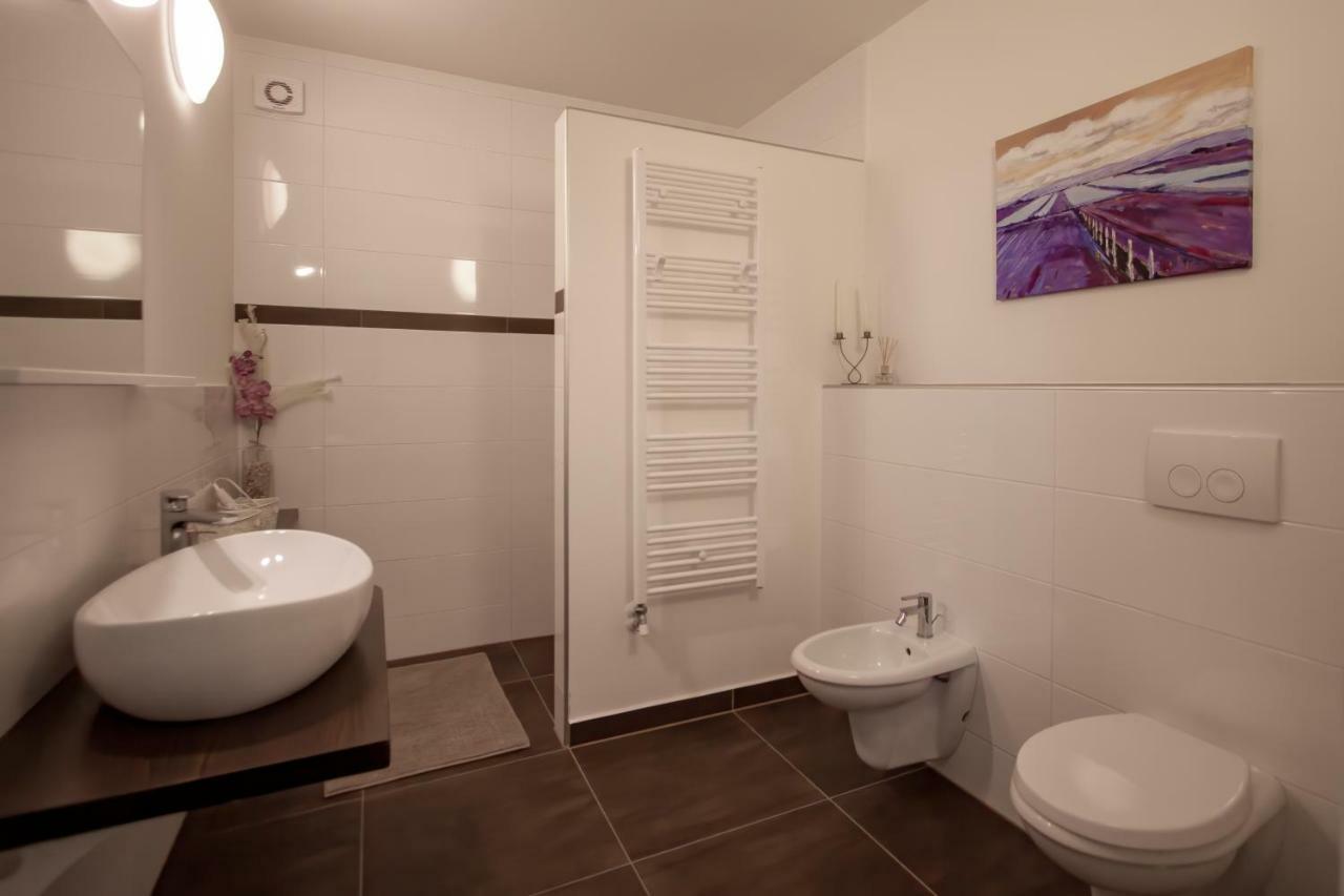 Apartman Nebo Pula Exterior photo