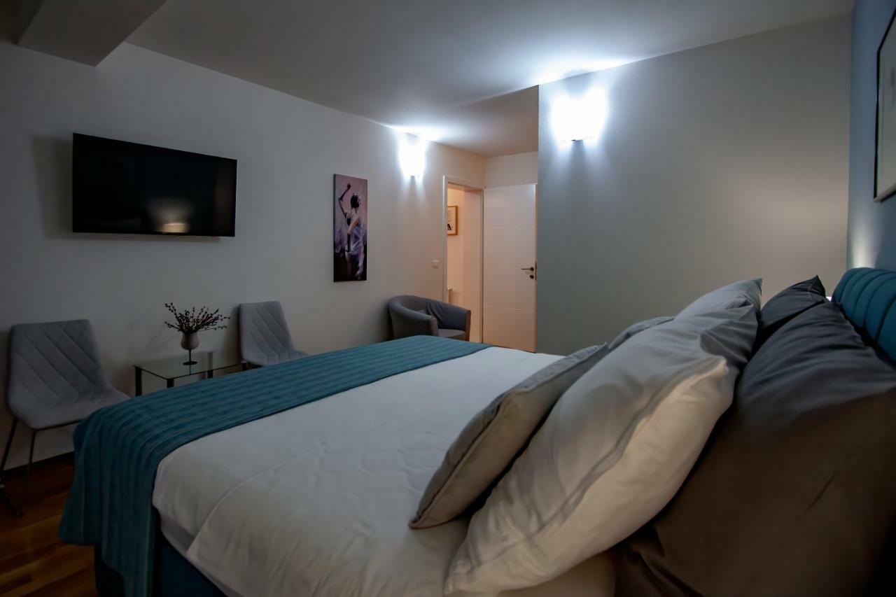 Apartman Nebo Pula Exterior photo