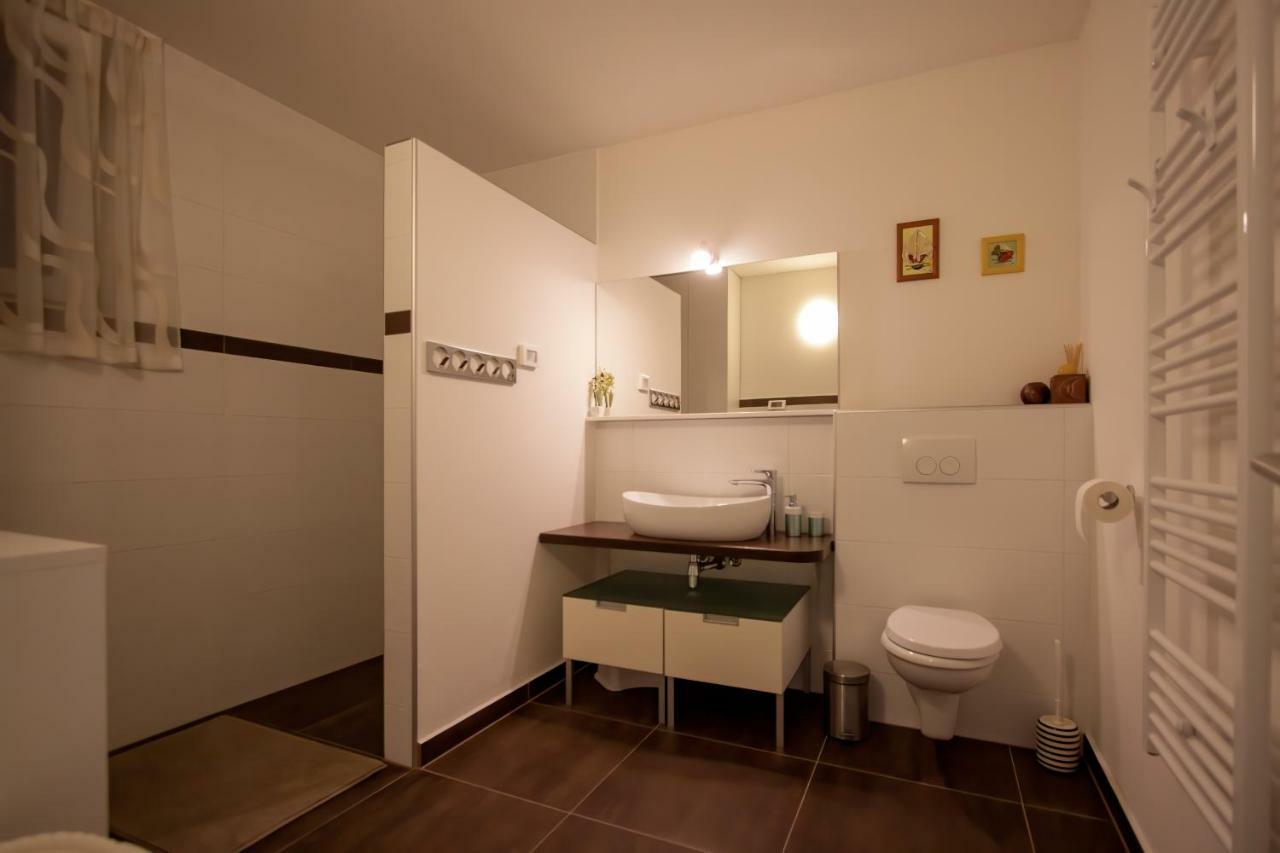 Apartman Nebo Pula Exterior photo
